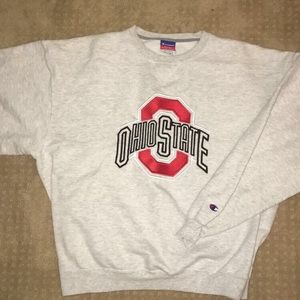 CHAMPION SWEATSHIRT